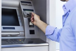 Неизвестные на западе столицы взорвали банкомат. Фото: социальные сети Неизвестные на западе столицы взорвали банкомат. Фото: социальные сети
