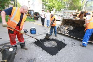 На участке Котляковской улицы в Москворечье-Сабурово ограничат движение