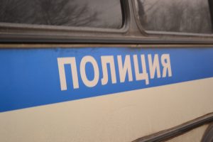 Полиция разыскивает укравшего из машины 1,5 миллиона рублей грабителя Полицейские в данный момент занимаются расследованием кражи. Фото: Юлия Гапова