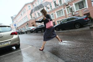 Районы Южного округа справились с последствиями проливных дождей. Фото: «Вечерняя Москва»