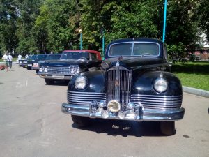 В честь 100-летия завода ЗИЛ москвичам показали легендарные автомобили. Фото: пресс-служба Культурного центра ЗИЛ