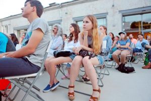 Фильм "Свинарка и пастух" продемонстрируют жителям Донского района. Фото: "Вечерняя Москва" Фильм "Свинарка и пастух" продемонстрируют жителям Донского района. Фото: "Вечерняя Москва"