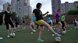 Спортсменки из футбольной академии "Чертаново" вошли в сборную Москвы. Фото: "Вечерняя Москва" Спортсменки из футбольной академии "Чертаново" вошли в сборную Москвы. Фото: "Вечерняя Москва"