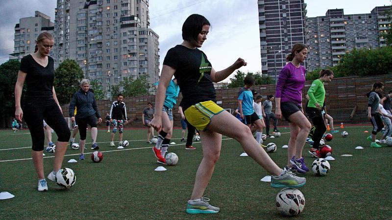 Спортсменки из футбольной академии «Чертаново» вошли в сборную Москвы