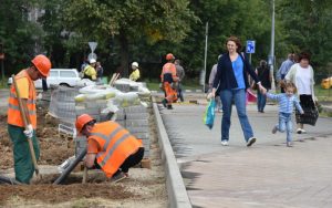 Школьный парк в северном Чертанове приведут в порядок. Фото: "Вечерняя Москва"