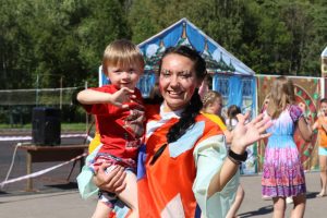 Конкурсы и и спортивные игры проведут для детей в Парке 30-летия Победы. Фото: "Вечерняя Москва" Конкурсы и и спортивные игры проведут для детей в Парке 30-летия Победы. Фото: "Вечерняя Москва"