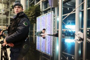 Взрывных устройств на столичных вокзалах не обнаружили. Фото: "Вечерняя Москва" Взрывных устройств на столичных вокзалах не обнаружили. Фото: "Вечерняя Москва"