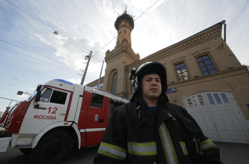 Ликвидирован пожар в Пенсионном фонде на западе Москвы