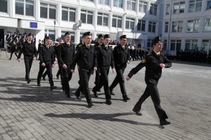 Кадеты из Донского района приняли участие в вахте памяти на Поклонной горе. Фото: "Вечерняя Москва" Кадеты из Донского района приняли участие в вахте памяти на Поклонной горе. Фото: "Вечерняя Москва"