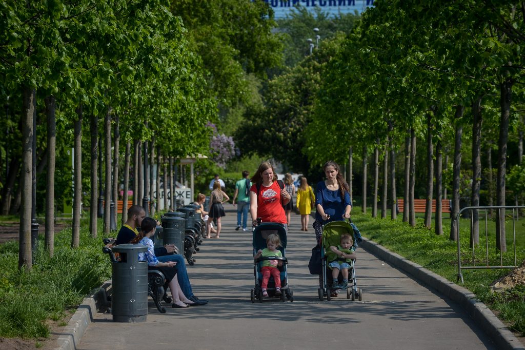 Новую пешеходную зону обустроили в Москворечье-Сабурове