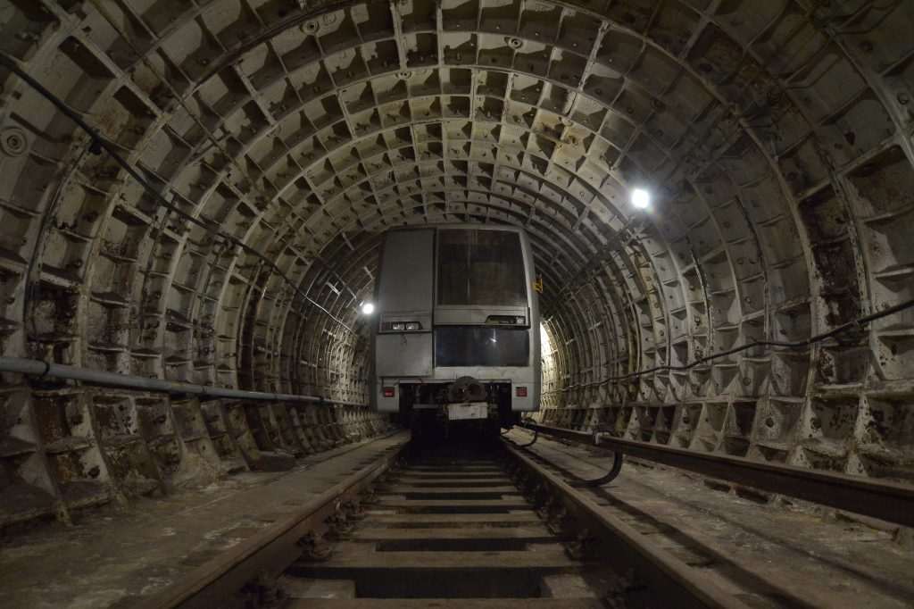 В Москве пробный поезд пустили по новому участку салатовой ветки метро