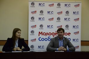 Члены Молодежного Сообщества столицы подвели итоги экоакции «Это все в наших руках!». Фото: пресс-служба Молодежного сообщества Южного округа Члены Молодежного Сообщества столицы подвели итоги экоакции «Это все в наших руках!». Фото: пресс-служба Молодежного сообщества Южного округа