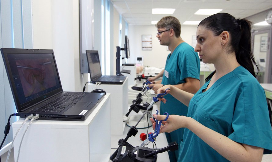 Спецэффекты и роботы: Боткинская больница улучшает подготовку врачей