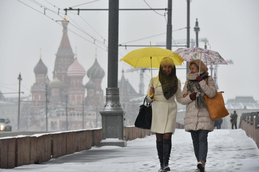 Снег выпадет в Москве в среду днем