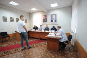 4 октября 2016 года. Житель округа Евгений Чудаев на призывной комиссии