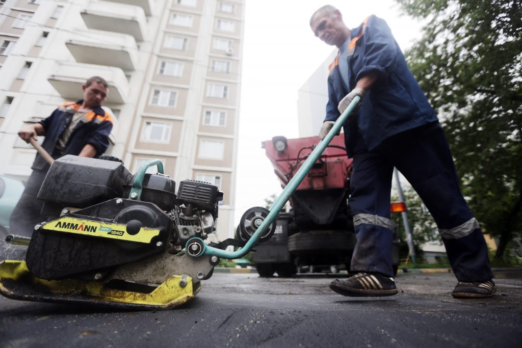 Более 14 миллионов «квадратов» асфальта отремонтируют в Москве на следующий год