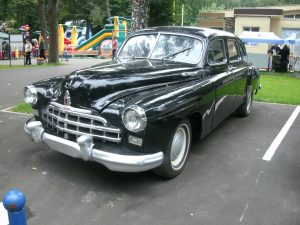 Антуражную выставку автомобилей представят в "Садовниках". Фото: "Вечерняя Москва" Антуражную выставку автомобилей представят в "Садовниках". Фото: "Вечерняя Москва"