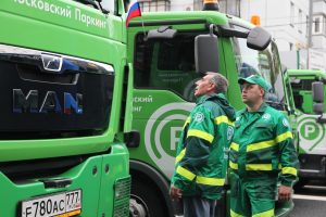 Москва открыла прием заявок на продление резидентных парковок
