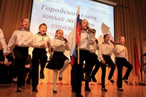 Межрегиональный слет юных моряков "Морское рандеву" пройдет в школе № 933. Фото: "Вечерняя Москва" Межрегиональный слет юных моряков "Морское рандеву" пройдет в школе № 933. Фото: "Вечерняя Москва"