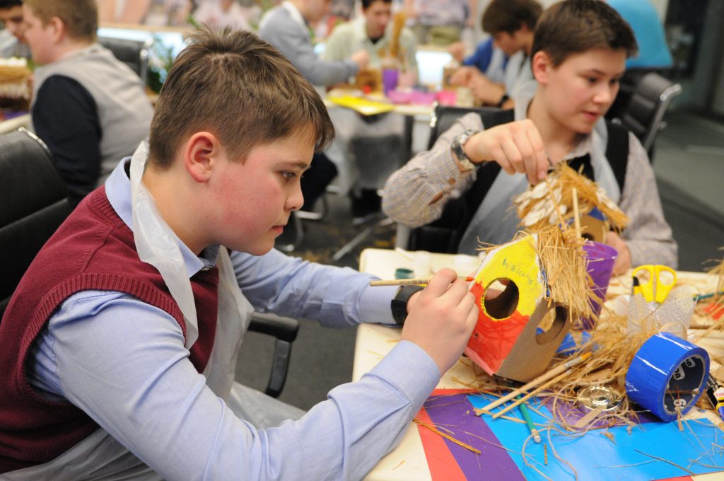 Школьники научатся создавать кормушки в Бирюлевском дендропарке