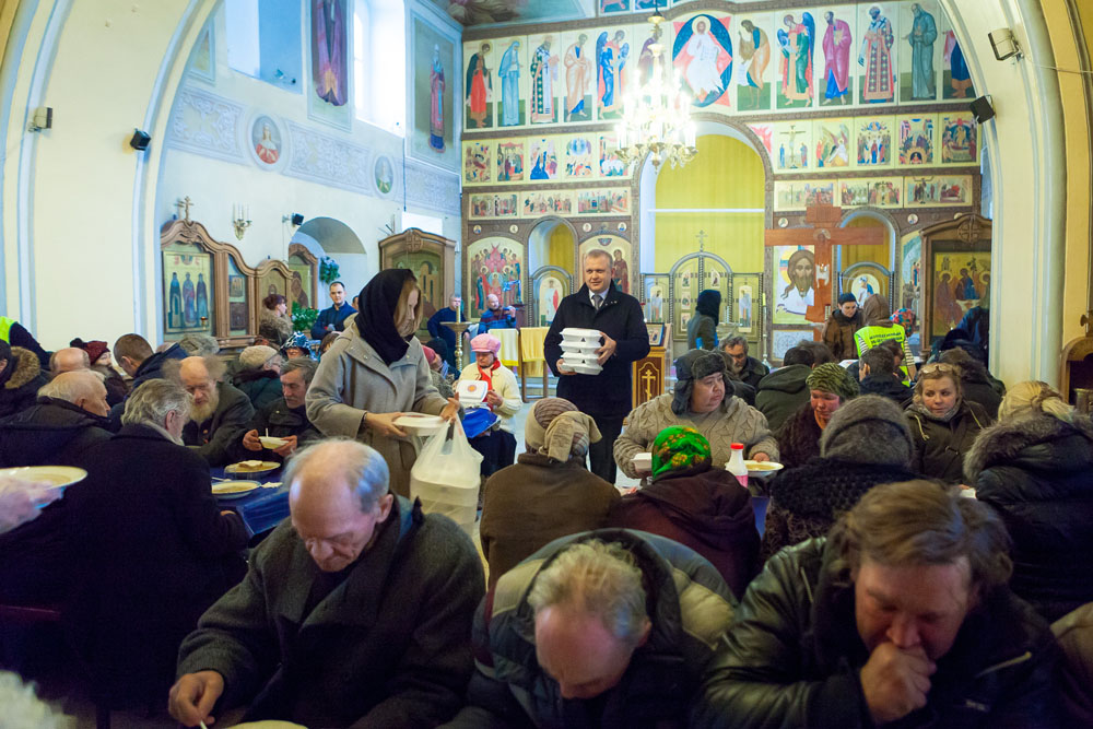 Продукты для бездомных соберут в храме святителя Николая