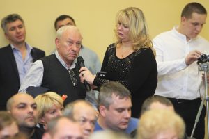 Жители Москворечья-Сабурова составят ремонтную смету. Фото: "Вечерняя Москва" Жители Москворечья-Сабурова составят ремонтную смету. Фото: "Вечерняя Москва"