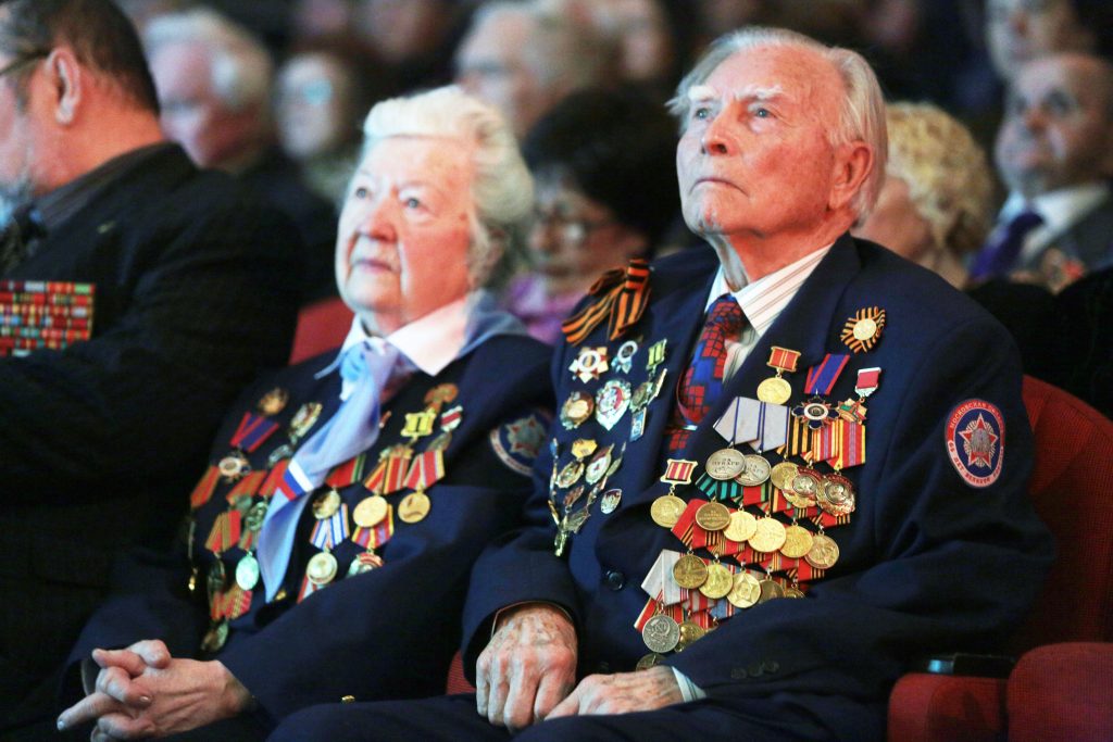 О ежемесячной выплате отдельным категориям федеральных льготников. Фото: архив, "Вечерняя Москва"