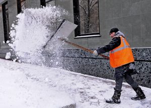 Коммунальщики Москвы перешли на усиленный режим из-за грядущей непогоды