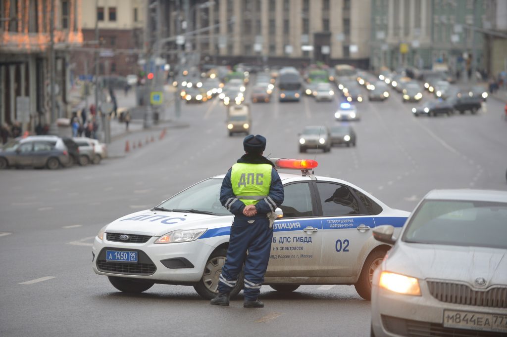 Движение транспорта в центре Москвы  ограничили до 7 ноября из-за праздников