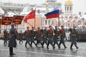 Кадеты школы №878 приняли участие в марше в честь парада 7 ноября 1941 года