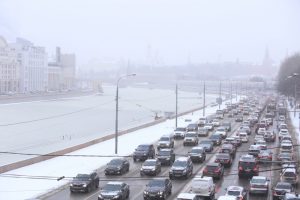 Количество пробок в Москве снизилось. Фото: архив, "Вечерняя Москва"