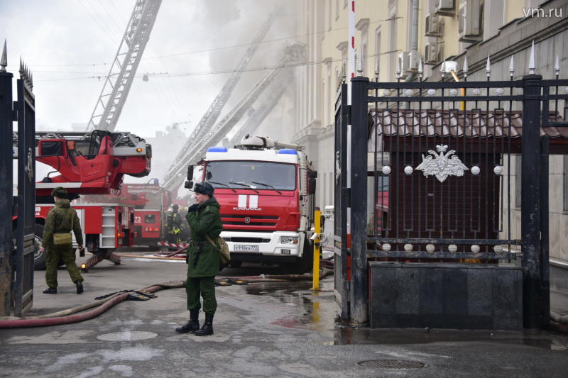Спасатели потушили пожар в кадетском училище на юго-востоке Москвы