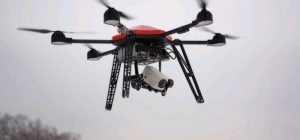 МЧС продолжит использовать квадрокоптеры для оказания помощи рыбакам и потерявшимся лыжникам. Фото: архив, "Вечерняя Москва" МЧС продолжит использовать квадрокоптеры для оказания помощи рыбакам и потерявшимся лыжникам. Фото: архив, "Вечерняя Москва"