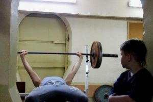 Соревнования по жиму лежа прошли в Братееве Соревнования по жиму лежа прошли в Братееве