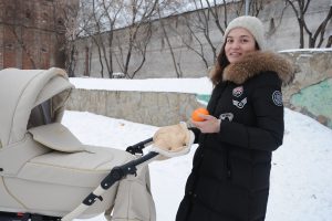 Молодая мама Татьяна Забалуева