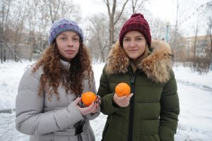 Подруги Анастасия Кривич и Елизавета Антипенко Подруги Анастасия Кривич и Елизавета Антипенко