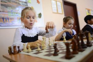 В шахматном турнире участвовали как малыши, так и взрослые. Фото: архив, Вечерняя Москва