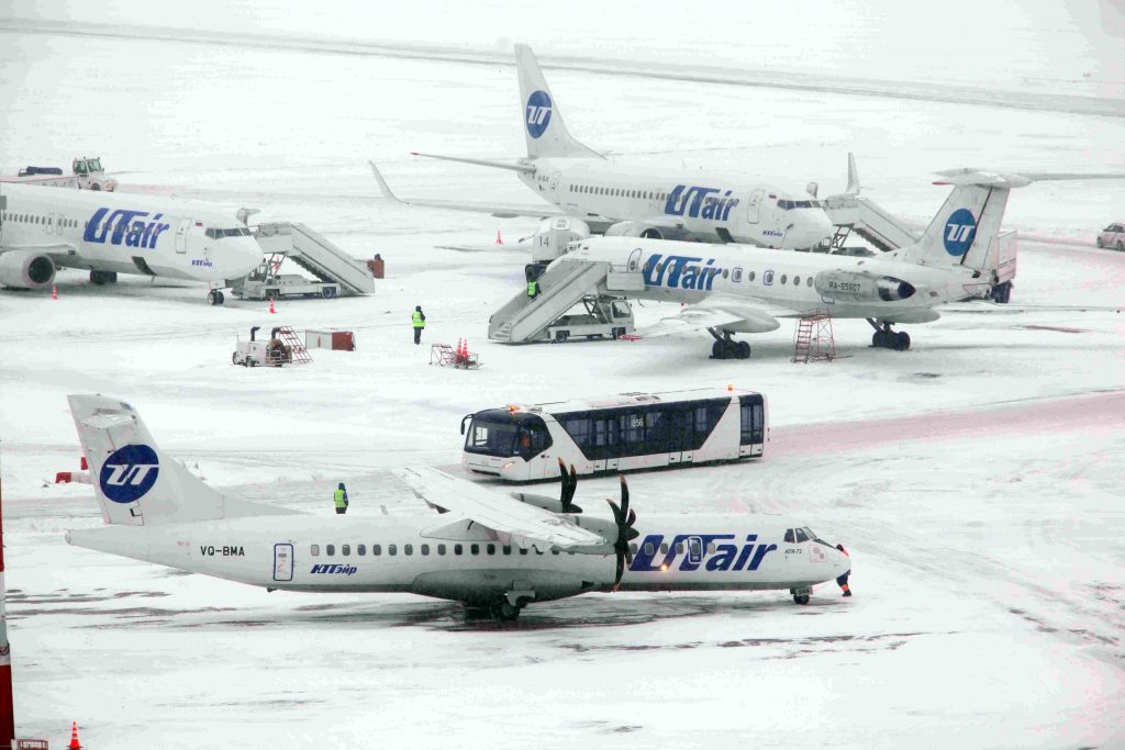 Три аэропорта Москвы отменили 36 рейсов