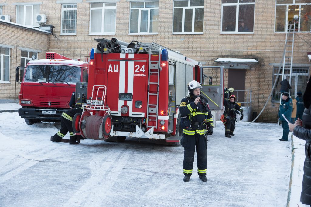 Пожарные Южного округа успешно завершили учения