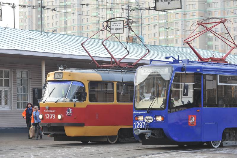 Трамвайные пути на Чертановской улице оборудовали ограждающими поручнями