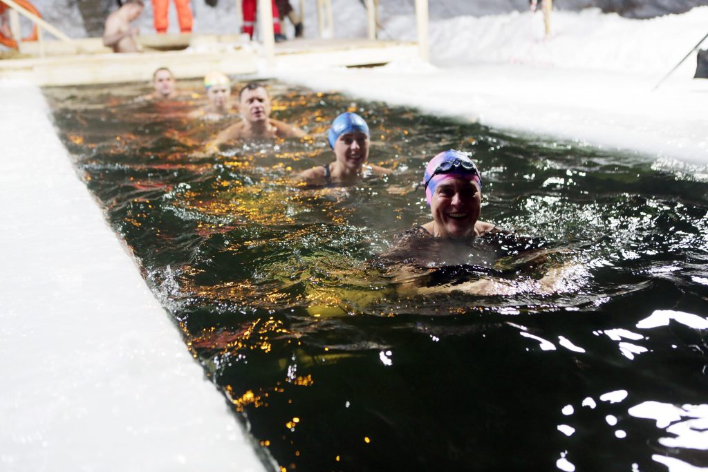 Около 11 тысяч москвичей поучаствуют в Крещенских купаниях на водных объектах Южного округа