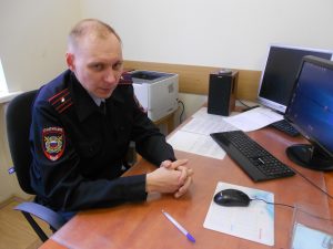 Иномарку за семь миллионов украли на улице Братеевская. Фото: "Вечерняя Москва" Иномарку за семь миллионов украли на улице Братеевская. Фото: "Вечерняя Москва"