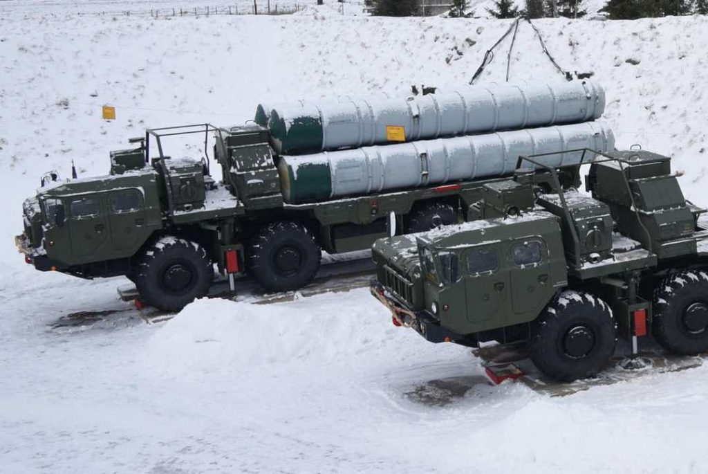 Китай опроверг слухи о боевых ракетах на границе с Россией