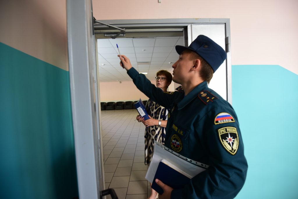 Противопожарные системы обновят в четырех домах района Западное Бирюлево