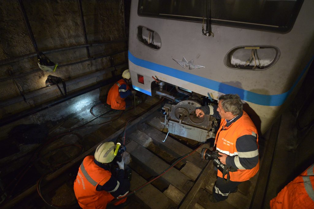 Московское метро обновит 100 вагонов в 2017 году