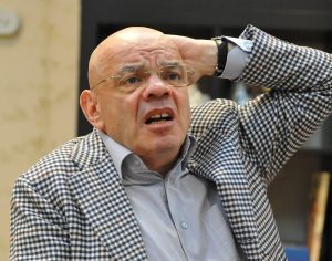 Константин Райкин перенес операцию на ноге в Москве