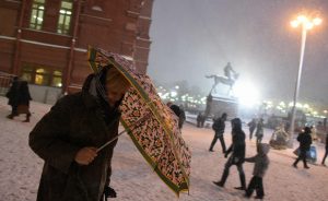 МЧС объявило о желтом уровне опасности. Фото: "Вечерняя Москва"