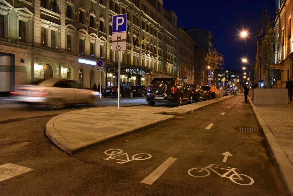 Обновленные улицы оснастят велодорожками