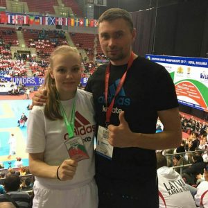 Наиля Гатауллина под руководством тренера Николая Степанова стала одной из лучших спортсменок Молодежного чемпионата Европы по каратэ. Фото: официальная страница школы олимпийского резерва №46 в социальной сети Наиля Гатауллина под руководством тренера Николая Степанова стала одной из лучших спортсменок Молодежного чемпионата Европы по каратэ. Фото: официальная страница школы олимпийского резерва №46 в социальной сети