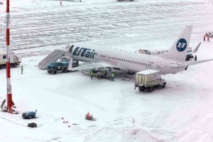 Свыше 30 авиарейсов отменили и задержали в Москве